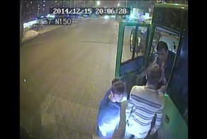 Разборки водителей троллейбуса и маршрутки