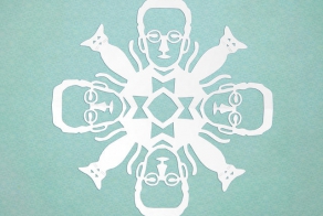 Научный журнал придумал вырезать снежинки в виде нобелевских лауреатов