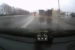 Авария дня 1786. Жесткое столкновение фур