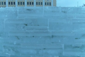 Кировский ледовый городок с «сюрпризом»