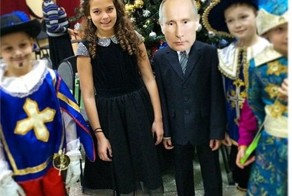 Благовещенский гимназист пришел на утренник в костюме Путина