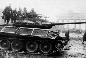 Танки, не совсем парадные фотографии