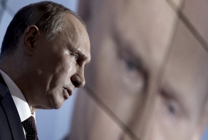 Путину пришло время вынуть туз из рукава