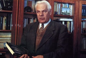 Умер последний министр образования