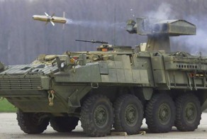 Запуск и Взрывы Ракет - Замедленная Съемка