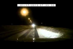 Реакция водителя спасла маленьких детей 