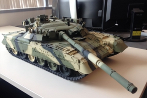 Танк Т-80 напечатанный на 3D принтере