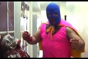 Папа может (Папа рестлер) - черная комедия, трэш, ужасы