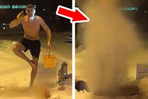 Мужчина опрокинул на себя ведро жидкого азота