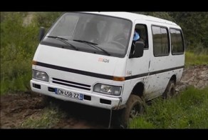 Интересные фургоны - Isuzu Midi 4x4