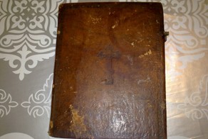 Помогите пожалуйста оценить книгу