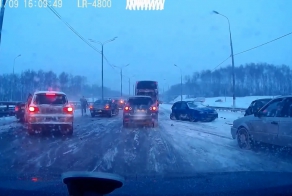 Замес на трассе М-4 "Дон"