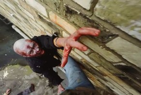 Захватывающий побег от зомби от первого лица