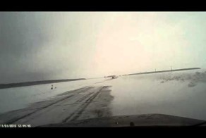 Занесло в сугроб. 11.01.2015 Байларовская дорога.