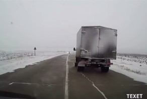 Там редко машины бывают