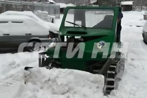 Самодельный вездеход-снегоуборщик