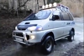 Mitsubishi Delica - минивэн внедорожник (part 2)