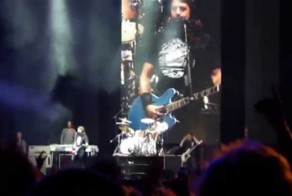 Чилийские поклонники помогли группе Foo Fighters создать еще один хит