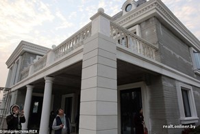В Китае показали дома, напечатанные на 3D-принтере