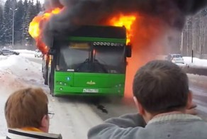 В Перми сгорел пассажирский автобус