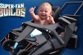 Коляска настоящего супергероя