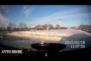 Подборка аварий и ДТП от oleg33 за 21.01.2015