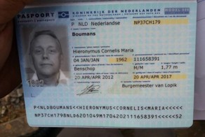 Поезд разрезал туриста пополам