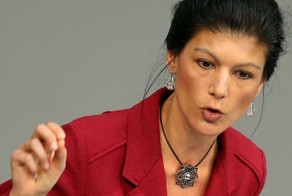 Сара Вагенкнехт полякам, за Освенцим в защиту Путина