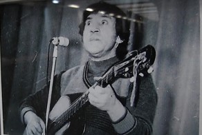 Поклонникам покажут неизвестные фото Высоцкого ко дню его рождения