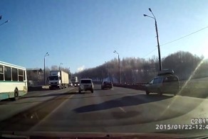 Лобовое столкновение 