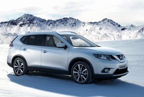 Новый Nissan X-Trail оказался дороже, чем Toyota RAV4
