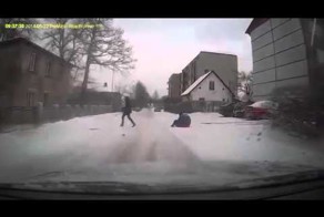 Водитель спас жизни детям 