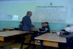 Драка учителя с учеником