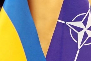 Украина и НАТО: выгодный союз или кабальная сделка?