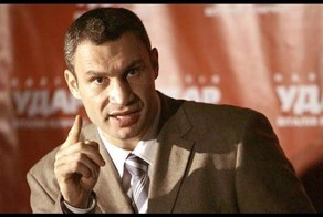 Виталий Кличко считает часы до сдачи Киева Путину