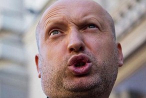 Турчинов призвал украинцев отказаться от сервисов рунета