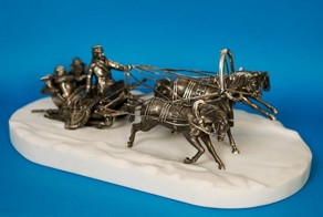 Авторская скульптура &quot;Тройка&quot;