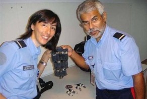 Датчанин пытался вывезти контрабандой колибри