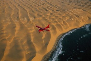 Встреча пустыни Намиб с океаном