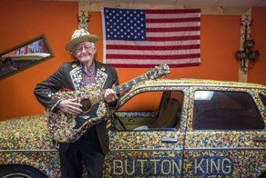 Пуговичный король