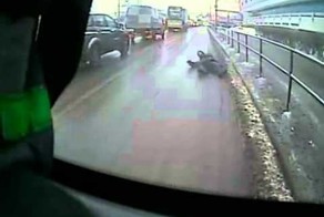 Раскатал по асфальту мужика