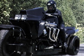 Мотоцикл с мотором V8