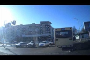 Автобус сбил женщину - ДТП в Караганде