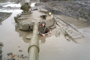 А сколько стоит поломка танка?