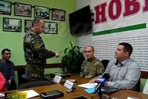 Лидер херсонской &quot;Самообороны&quot; получает повестку 