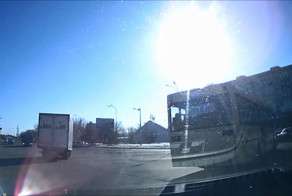 Авария дня 1826. В Караганде автобус сбил пешехода