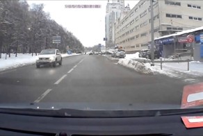 Едва не столкнулся