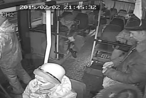 17-летний кондуктор дал отпор грабителю 