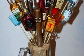 Жаль, что мужикам не принято дарить букеты