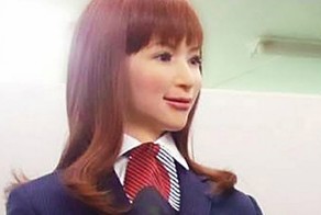 Робот-лэнд в Японии. Первый отель с роботами в июле 2015.